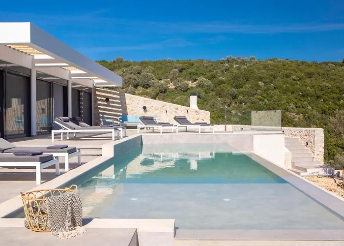 Rona Lefkada