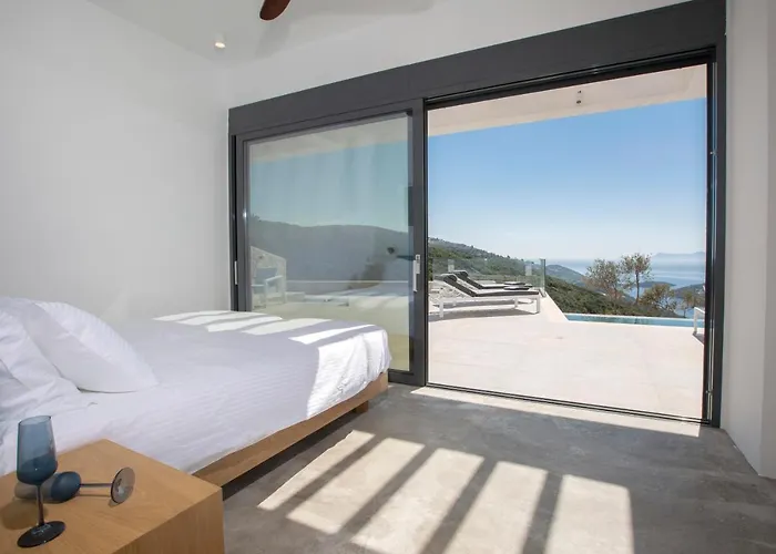 Rona Lefkada